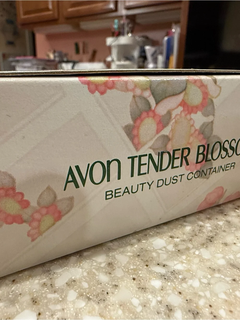 AVON-vintage bundle-Beauty Dust, Floral tin & Soap!
